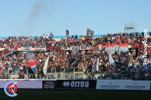 Catania-Benevento 1-0 (i tifosi) · Catania - Benevento