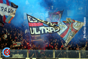Catania-Monopoli 1-1 (i tifosi) · Catania - Monopoli