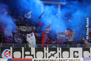 Catania-Monopoli 1-1 (i tifosi) · Catania - Monopoli