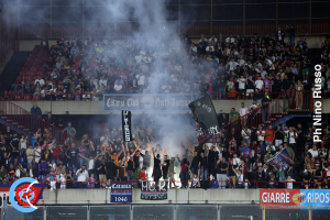 Catania-AtalantaU23 0-1 i tifosi · Catania - Atalanta U23