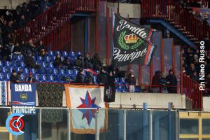 Catania-Monopoli 1-1 (i tifosi) · Catania - Monopoli