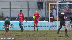 Catania-Monopoli 4-1 · Catania - Monopoli