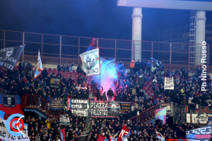 Catania-Brindisi 4-0 (i tifosi) · Catania - Brindisi