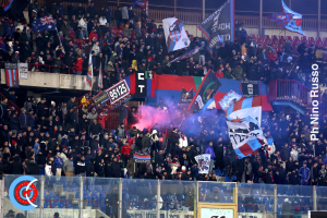 Catania-Brindisi 4-0 (i tifosi) · Catania - Brindisi