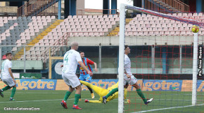 Catania-Monopoli 3-1 · Catania - Monopoli