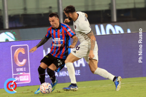 Catania-Cosenza 4-0 · Catania - Cosenza