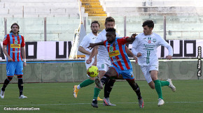 Catania-Monopoli 3-1 · Catania - Monopoli