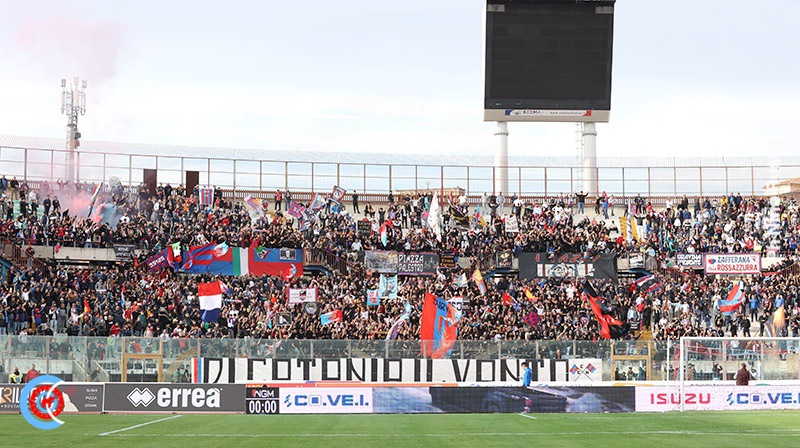 Catania-Canicattì 3-0 (i tifosi)