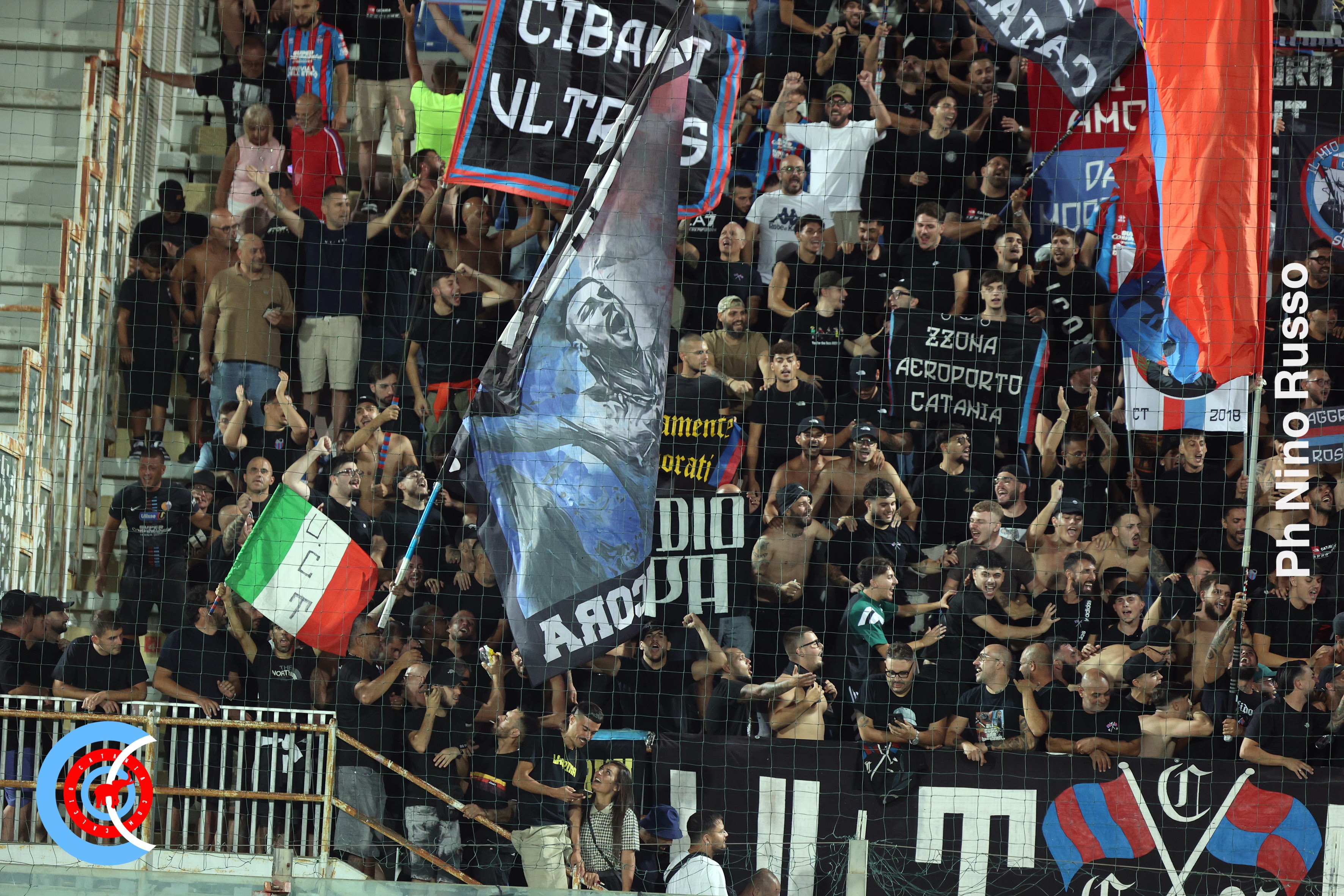 Crotone-Catania 1-0 coppa Italia i tifosi
