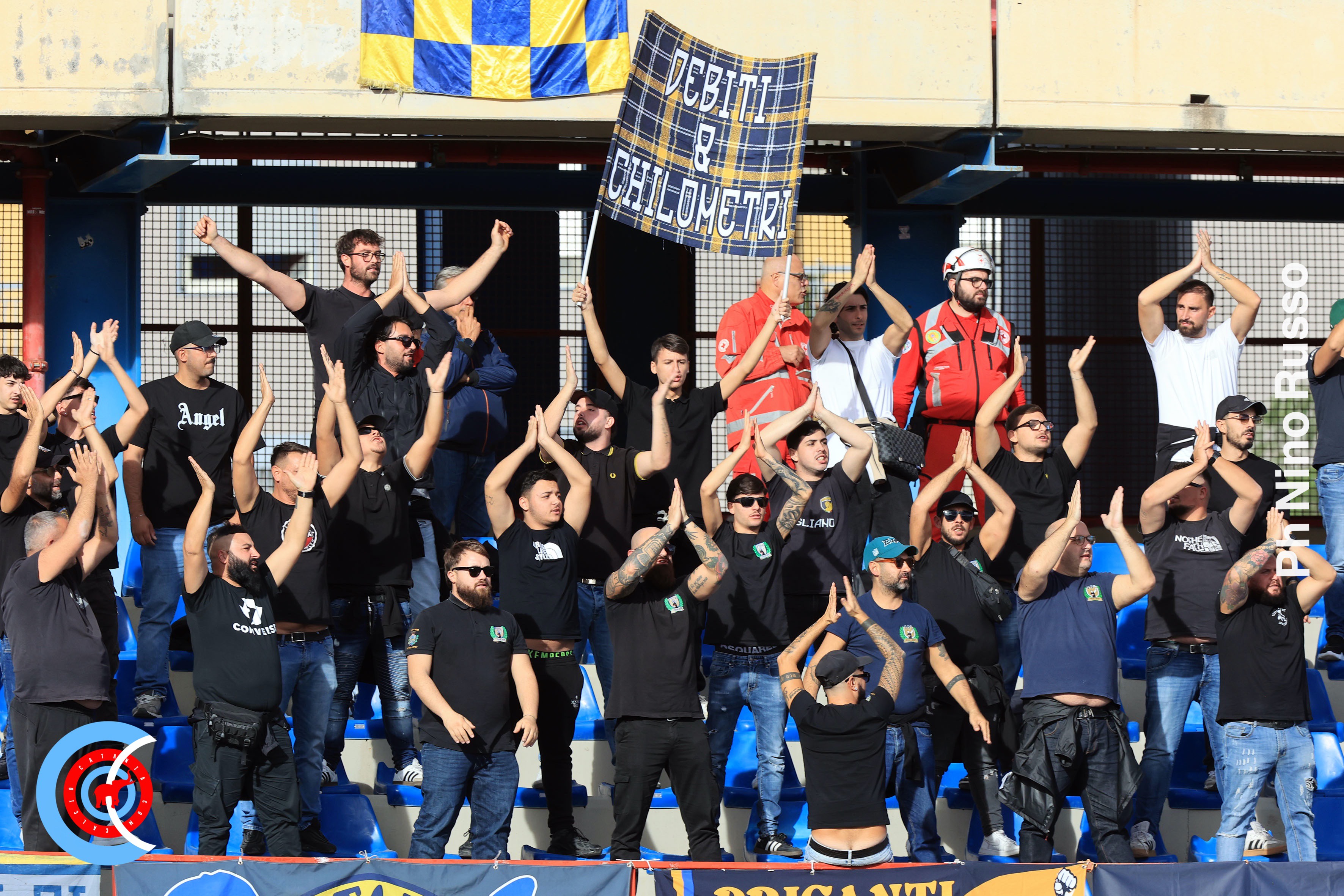 Catania-Giugliano 6-0 (i tifosi)