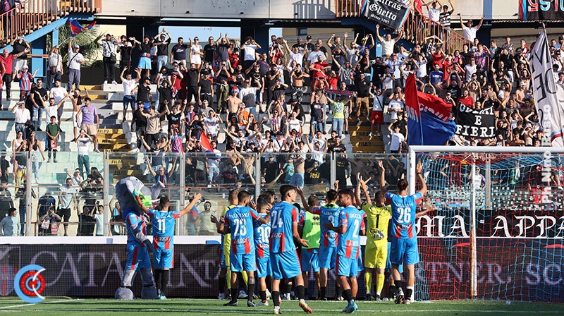 Catania-Vibonese 3-0