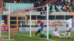 Catania-Reggina 2-1