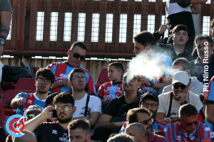 Catania-Benevento 1-0 (i tifosi)