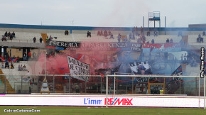 Catania-Paganese 2-1, i tifosi · Catania - Paganese