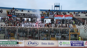 Catania-Paganese 2-1, i tifosi · Catania - Paganese