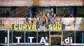 Catania-Juve Stabia 3-1, i tifosi · Catania - Juve Stabia