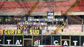 Catania-Juve Stabia 3-1, i tifosi · Catania - Juve Stabia