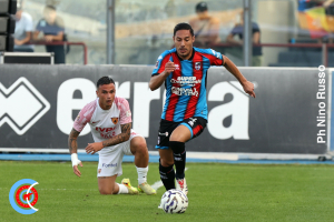 Catania-Benevento 1-0