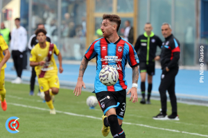 Catania-Salernitana 2-0