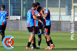 Catania-Salernitana 2-0