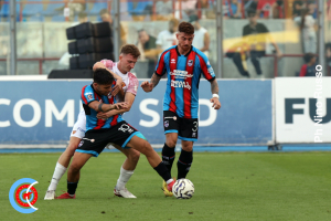 Catania-Benevento 1-0