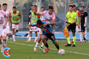 Catania-Benevento 1-0
