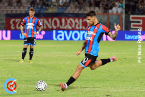 Crotone-Catania 1-0 coppa italia