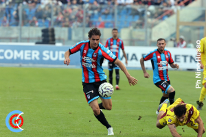 Catania-Salernitana 2-0