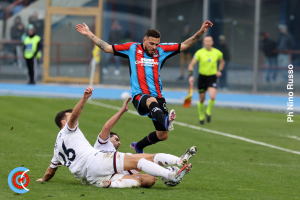 Catania-Cosenza 2-0