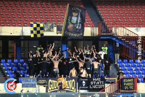 Catania-Giugliano 3-2 Playoff (i tifosi)