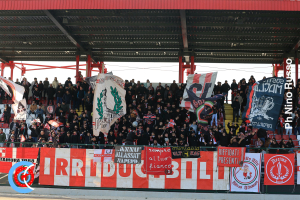 Team Altamura -Catsnia 1-1 (i tifosi)