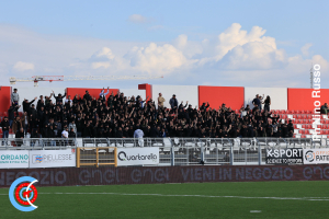 Team Altamura -Catsnia 1-1 (i tifosi)