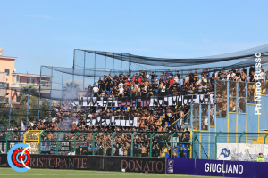 Giugliano-Catania 0-3 (i tifosi)