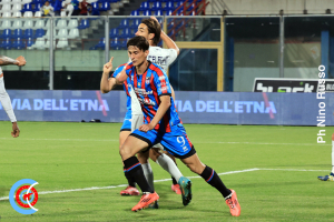 Catania-Giugliano  3-2 Playoff