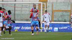 Catania-Foggia 2-1