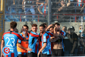 Catania-Salernitana 2-0