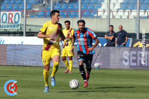 Catania-Salernitana 2-0
