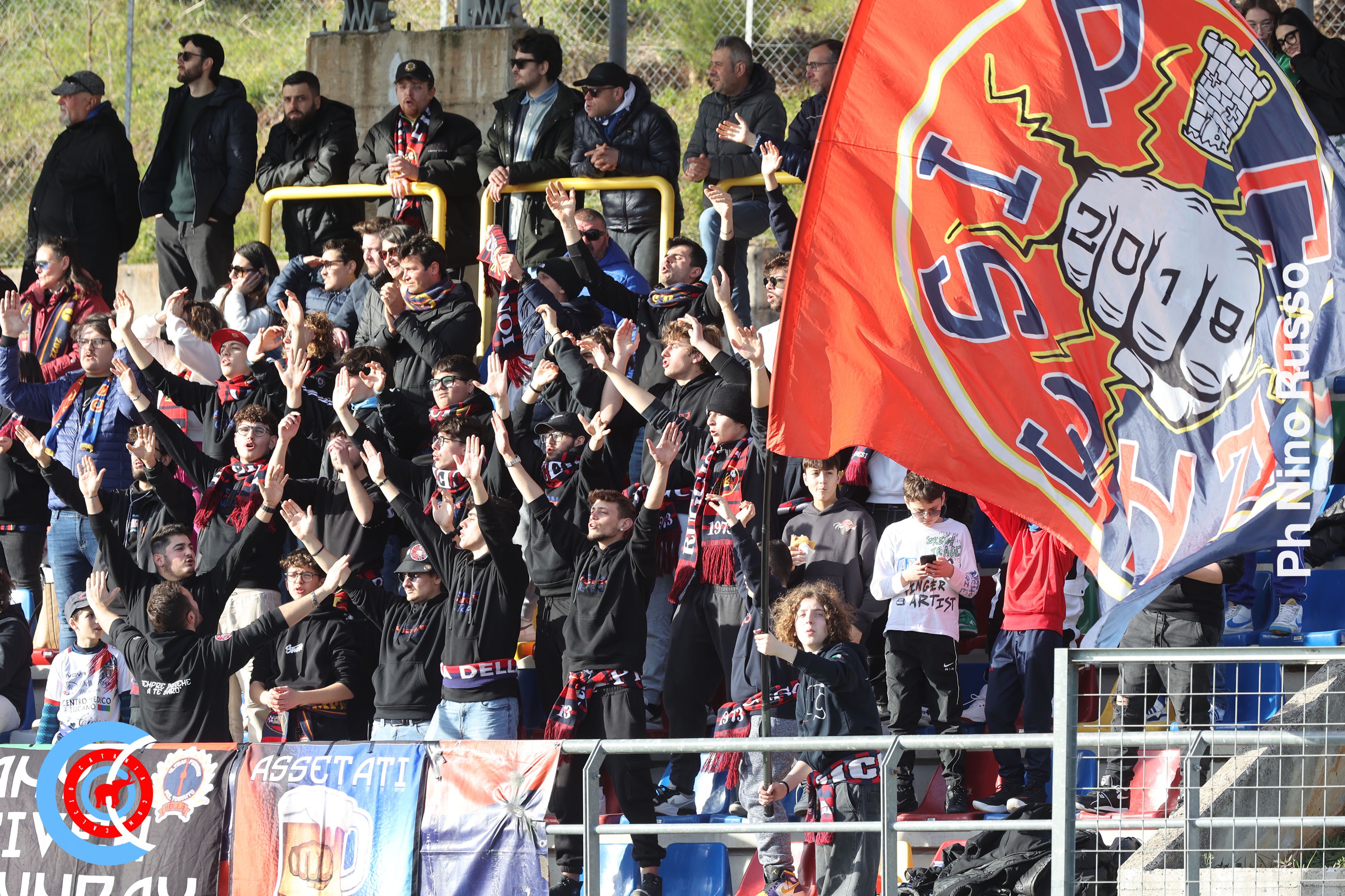 AZ Picerno-Catania 1-0 (i tifosi)